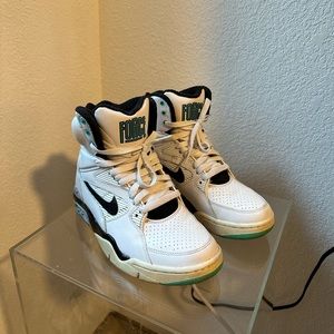 Nike Air Command Force